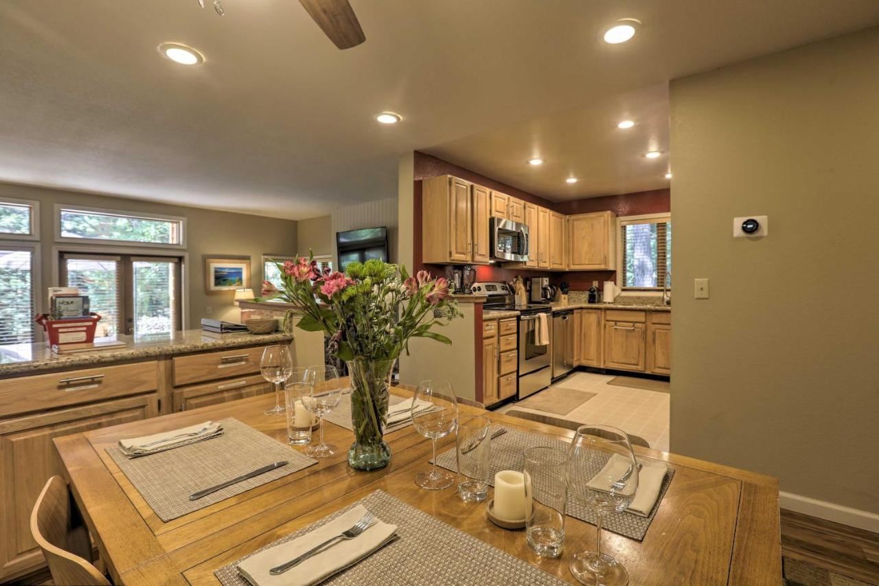 Corner-Unit Condo With Grill Walk To Lake Tahoe! Incline Village Exterior foto